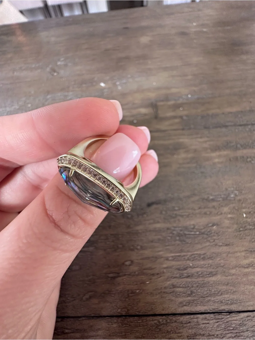 Kendra Scott Gold Abalone Oval Ring - Iridescent Blue Green